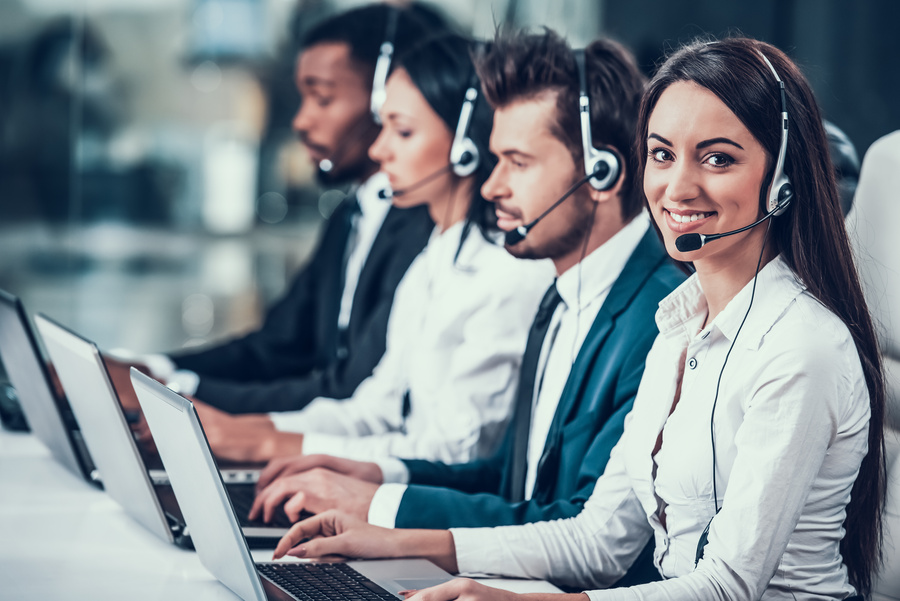 call center experts working in a medical call center
